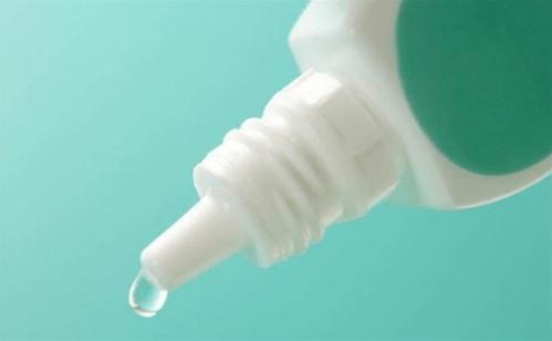 宠物狗倒睫毛怎么拔出来